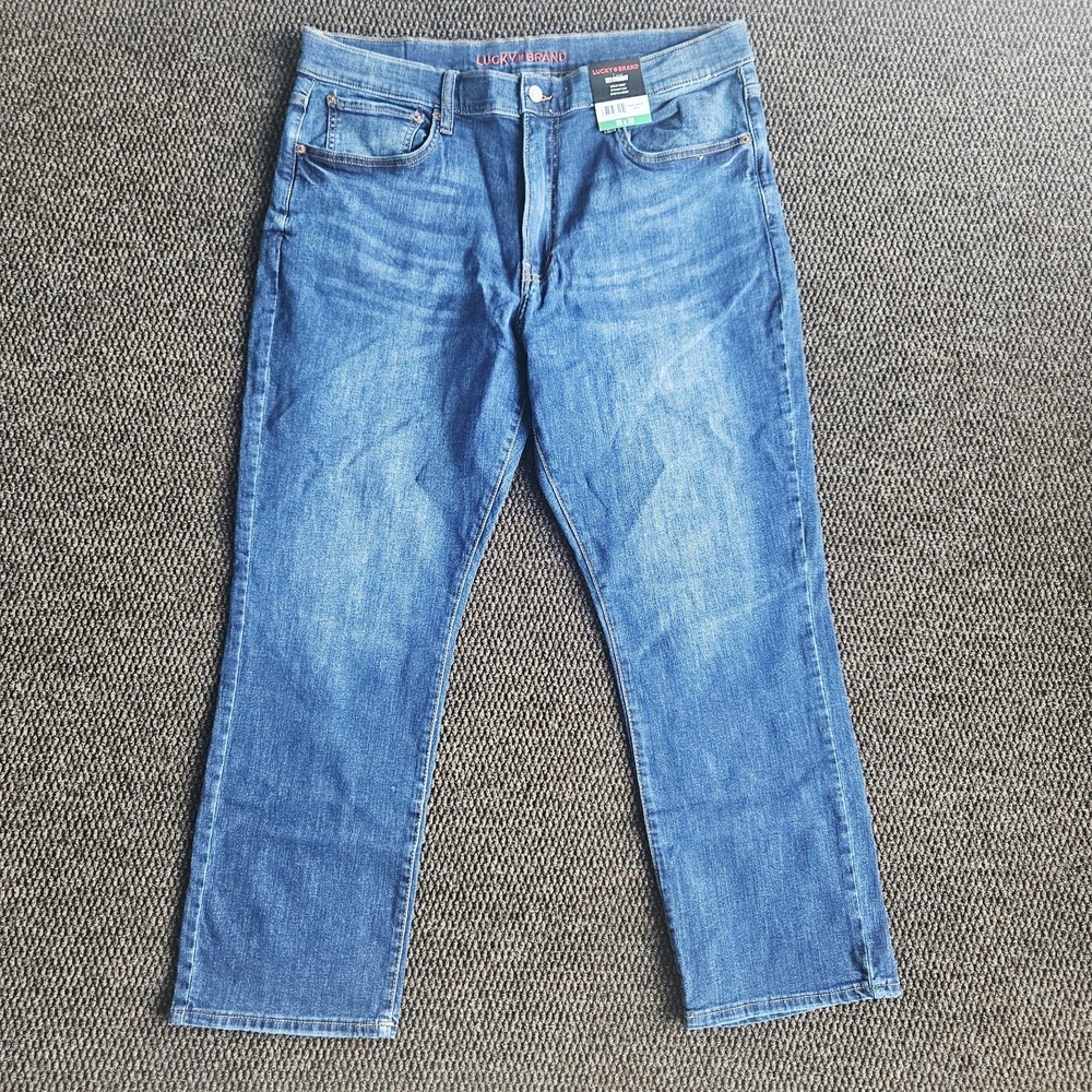 Lucky Brand 223 Jeans Mens Size 38x30 Straight Leg Stretch Denim NWT Medium Wash